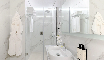 Luxe Presidential En Suite