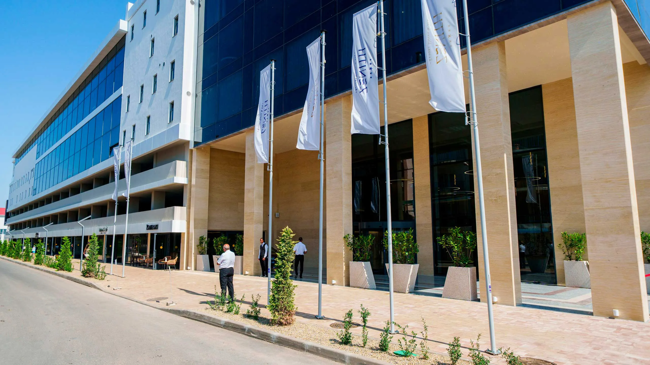 ZENITH Resort Hotel & SPA �����